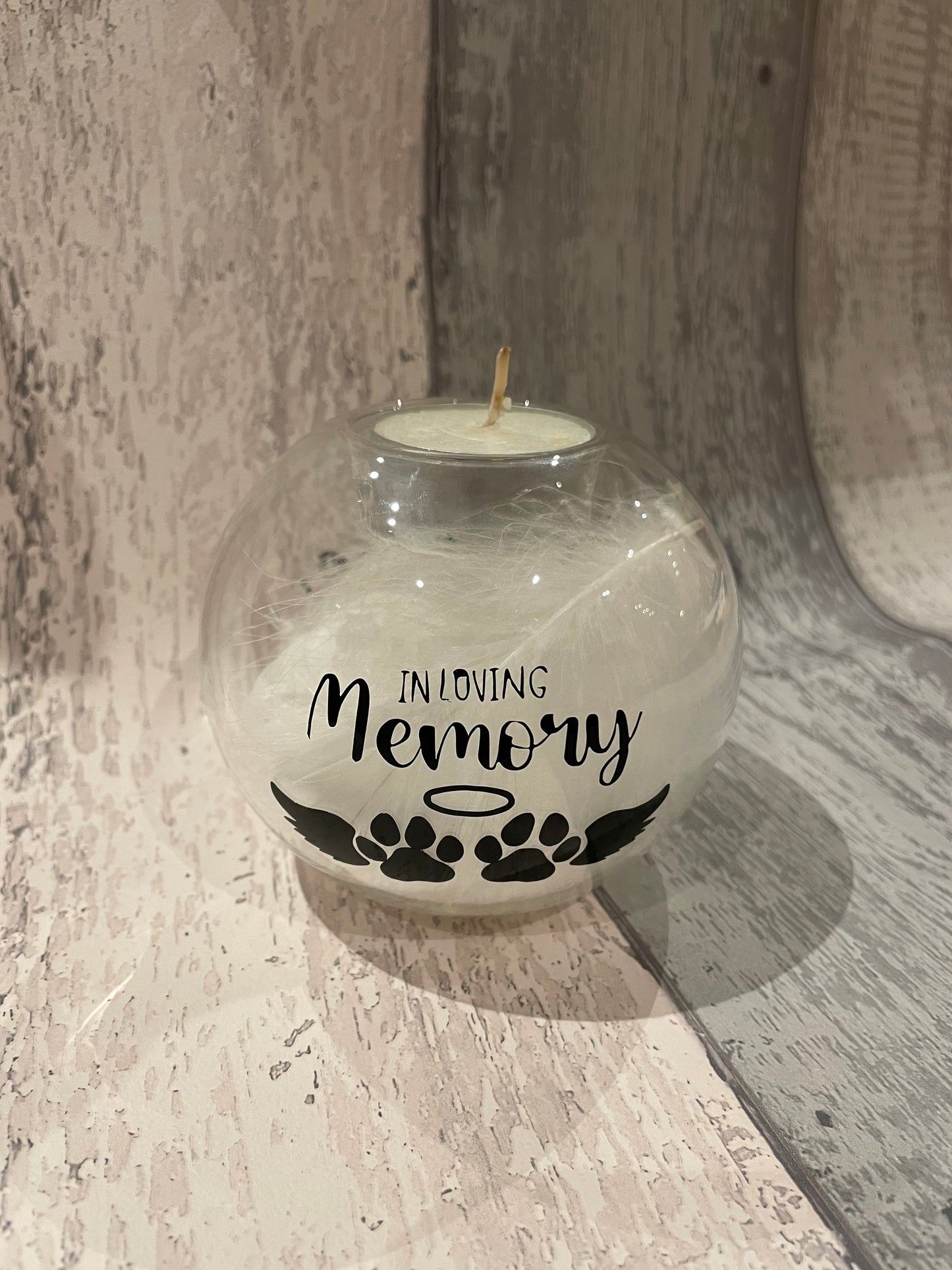Memorial tea light holder